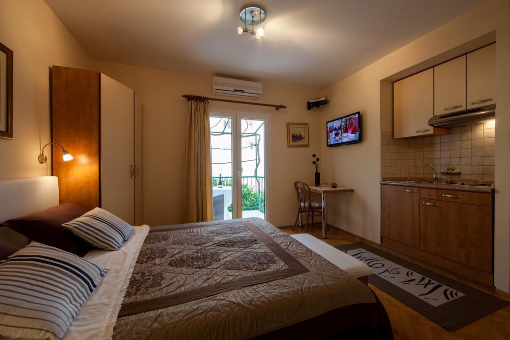 Villa Kamenica Komiža Quarto foto