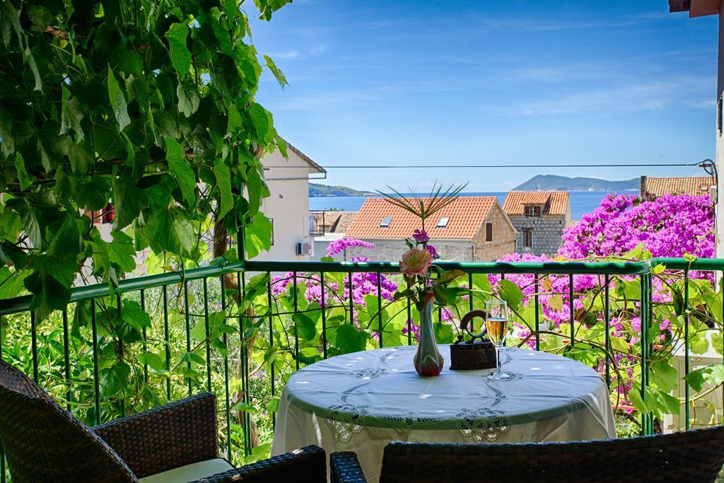 Villa Kamenica Komiža Quarto foto